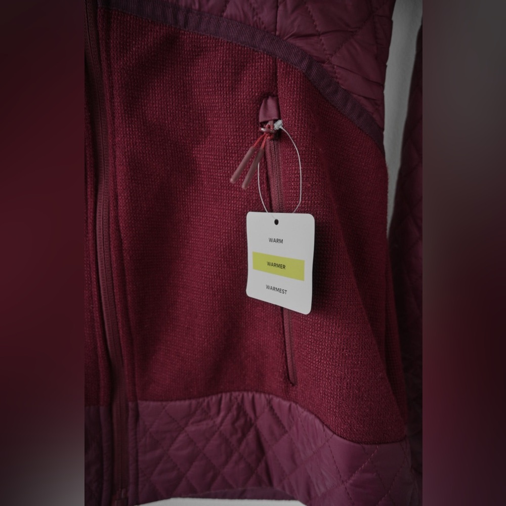 Champion Hybrid Jacket - Picture 6 of 8